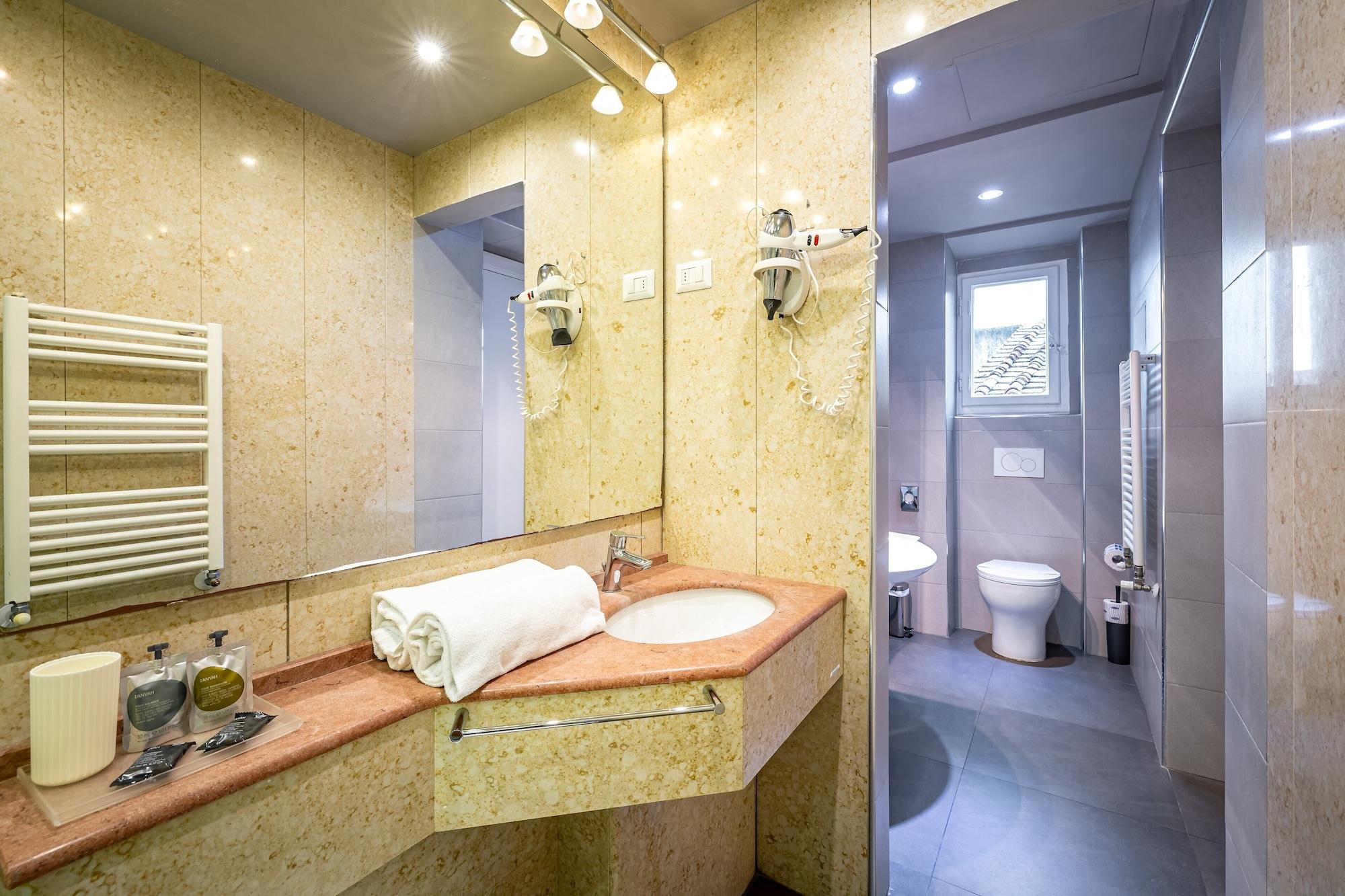 Equipamiento de Habitación Antico Centro Suites