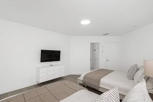 Alquiler Vacacional - Modern and Cheerful Home with Pool