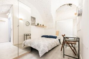 Alquiler Vacacional - Coqueto Bajo in the heart of Malasaña (Madrid center)