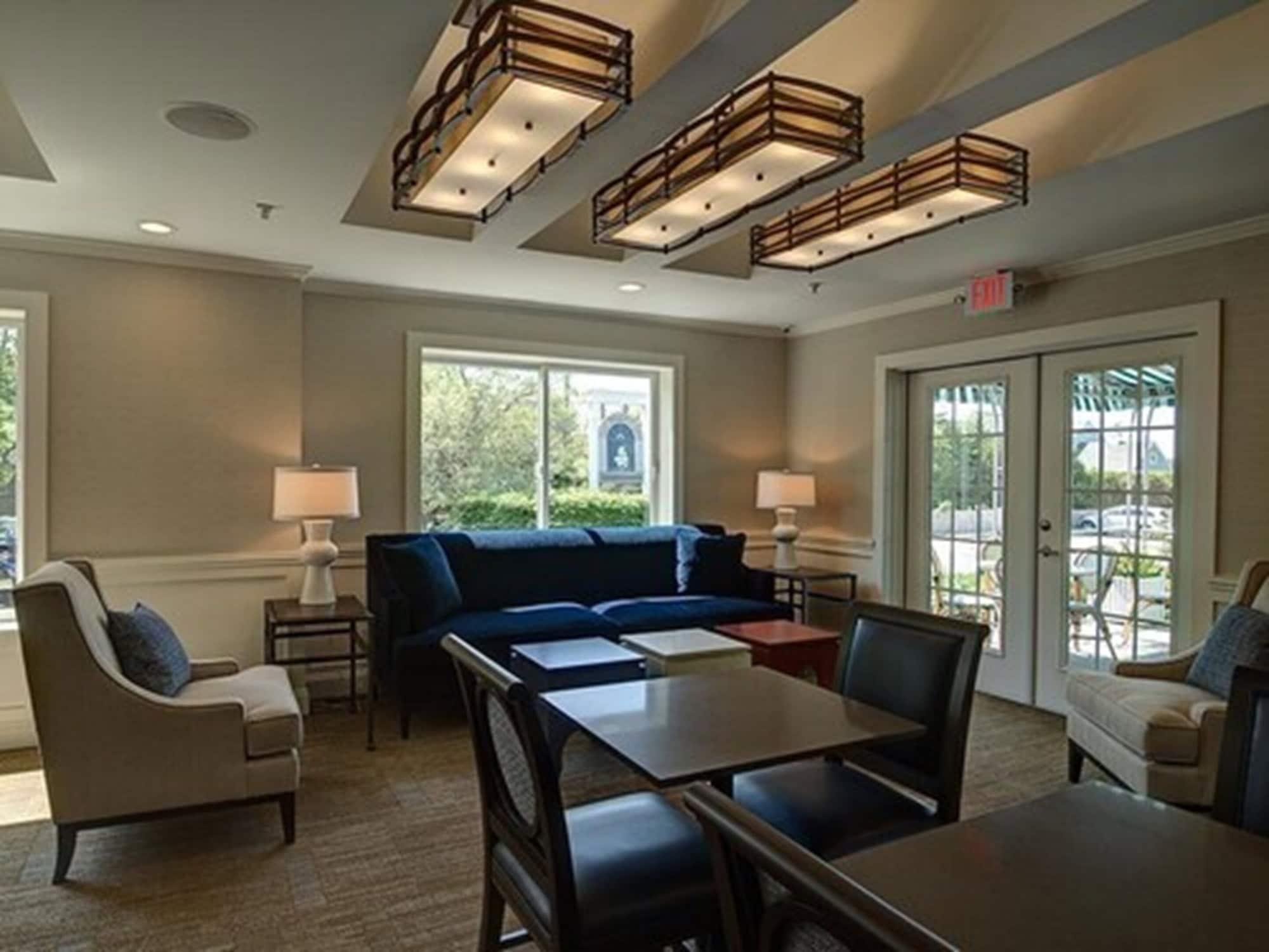 Vista Lobby Sag Harbor Inn