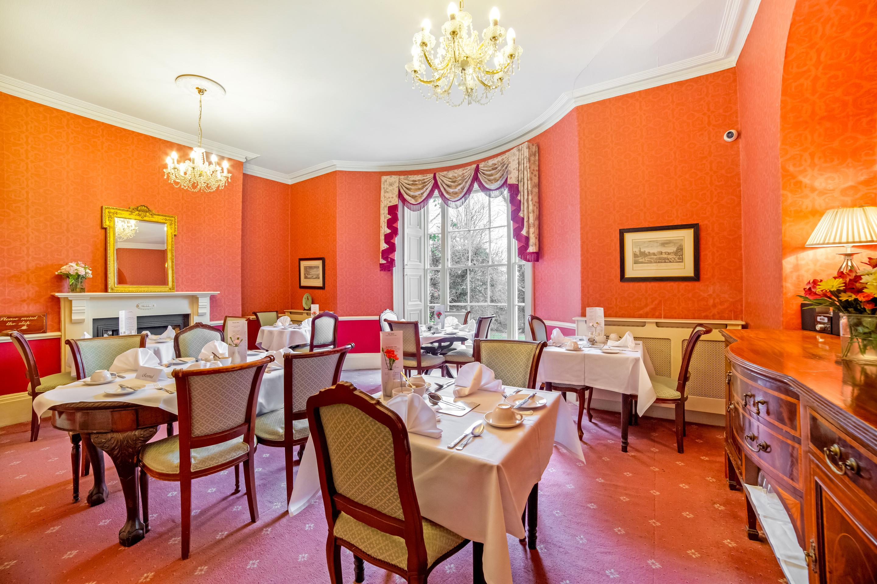 Restaurant OYO Bailbrook Lodge, Bath