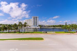 Alojamiento - Notebook Miami Beach