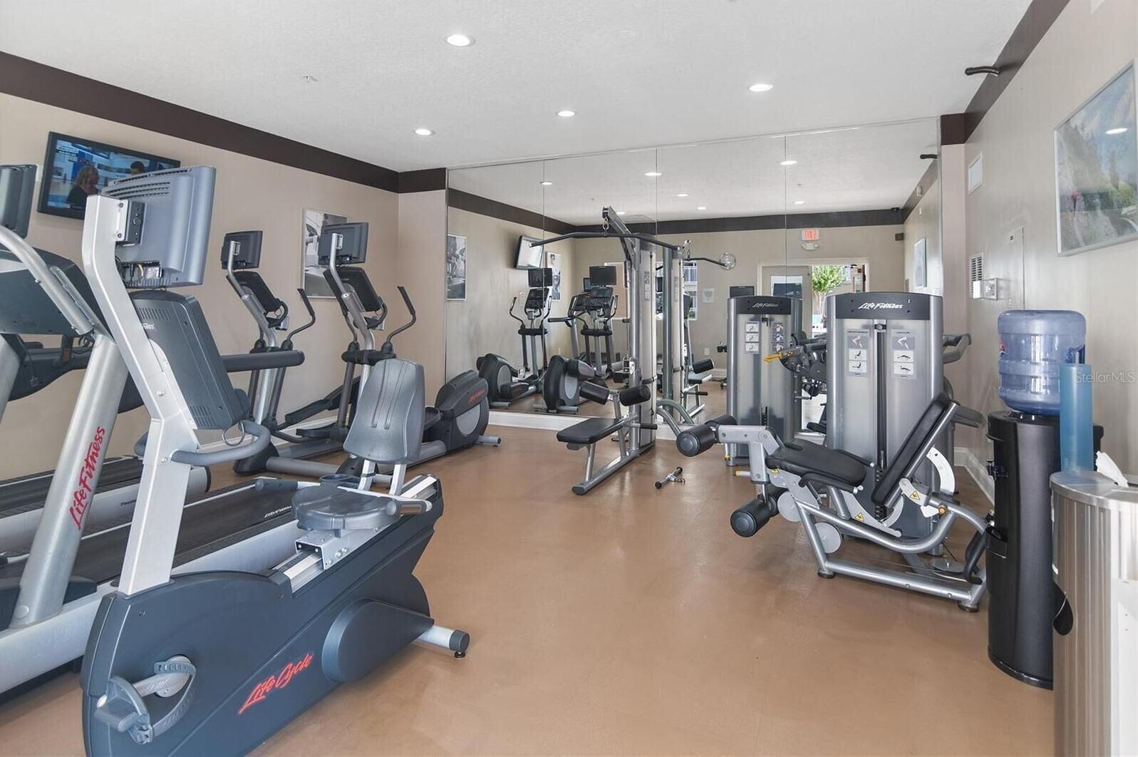 Gimnasio Premier Resort Condos Near Universal