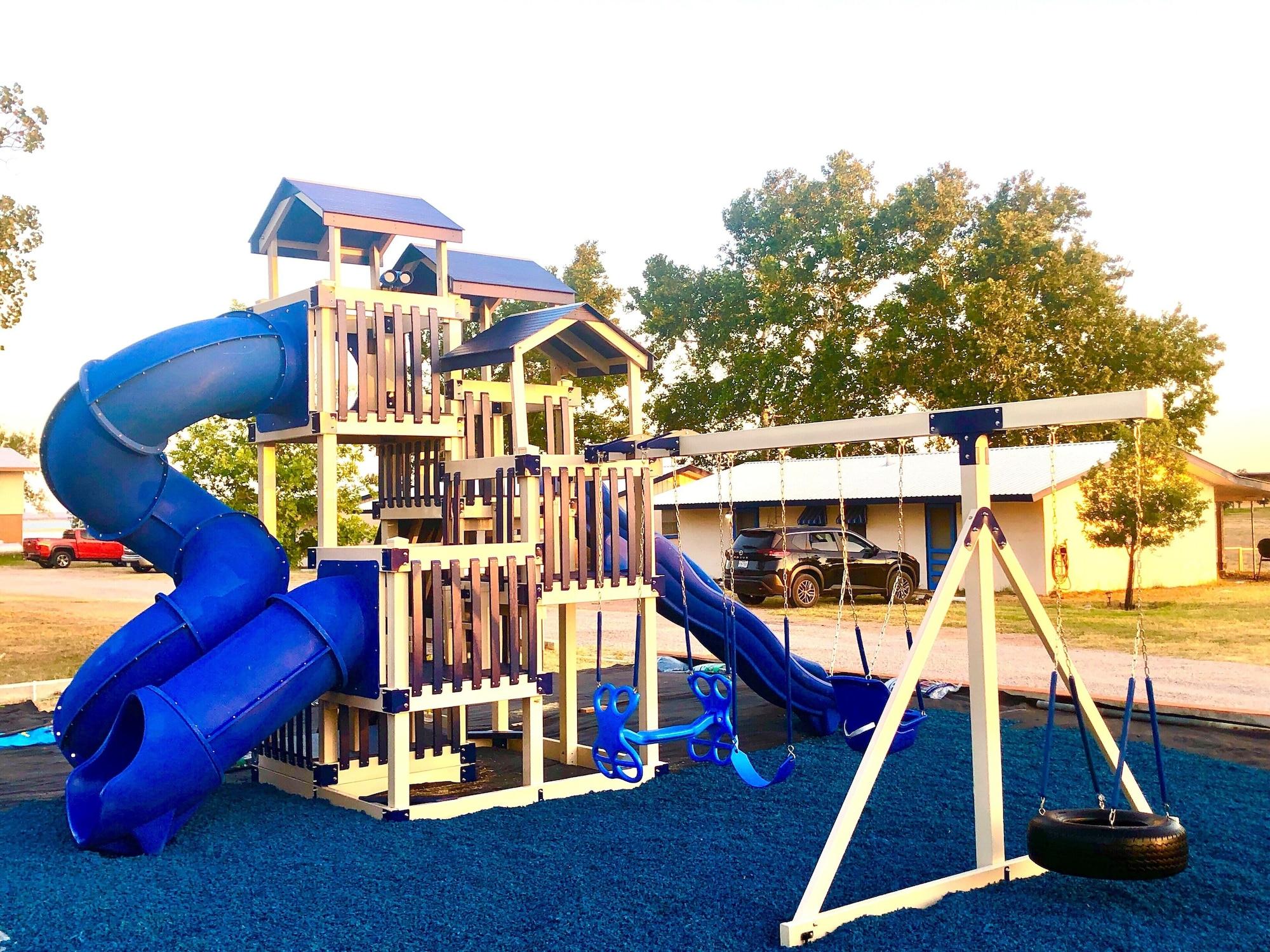 Instalaciones Recreativas Oasis Lake Buchanan