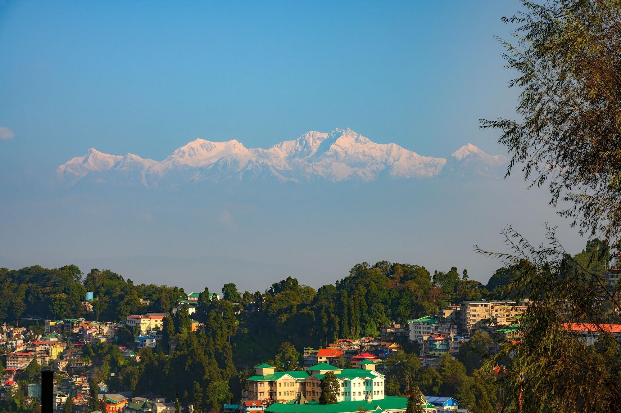 Vista Exterior Sinclairs Darjeeling