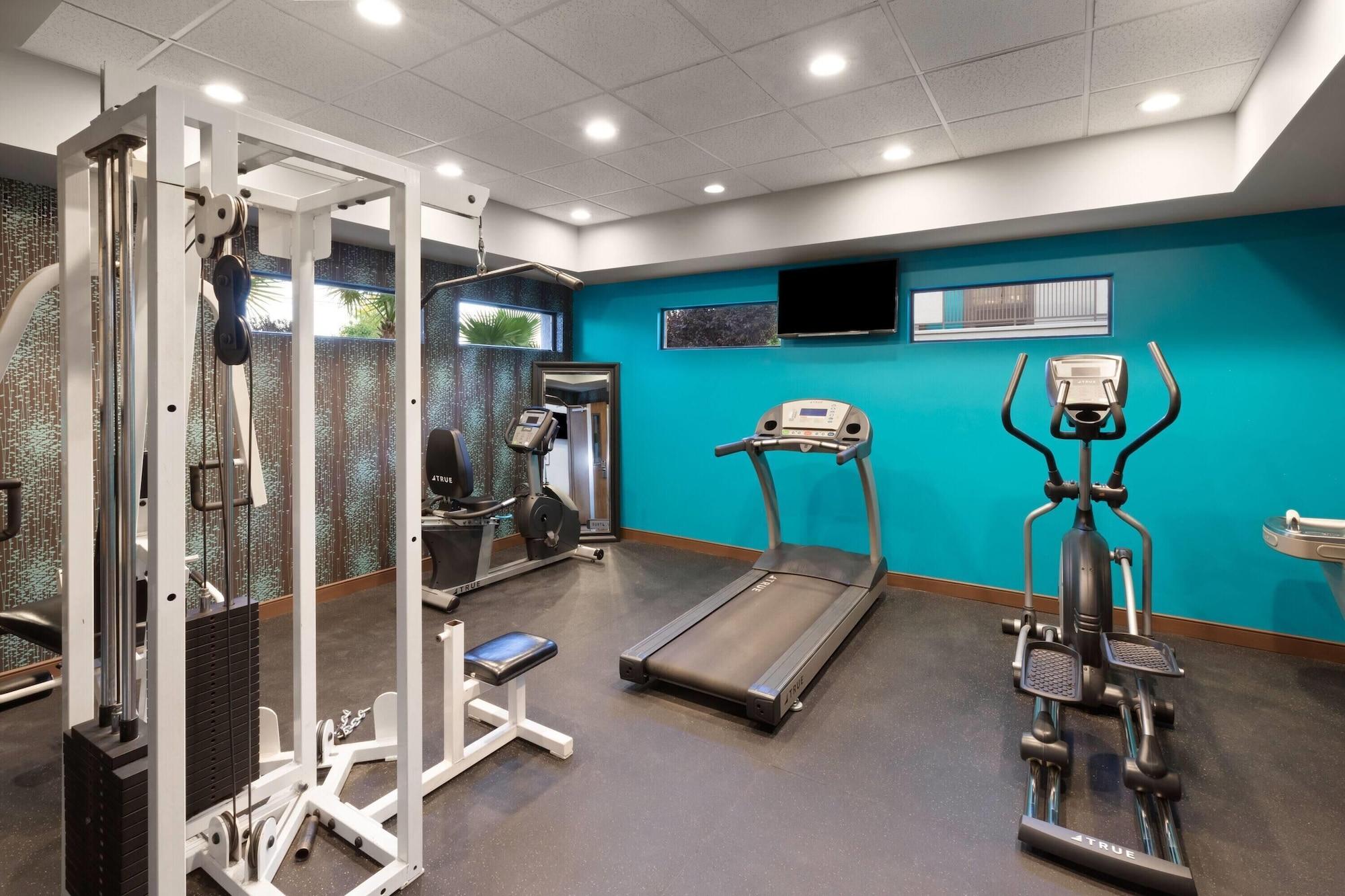 Gimnasio Ramada by Wyndham El Paso