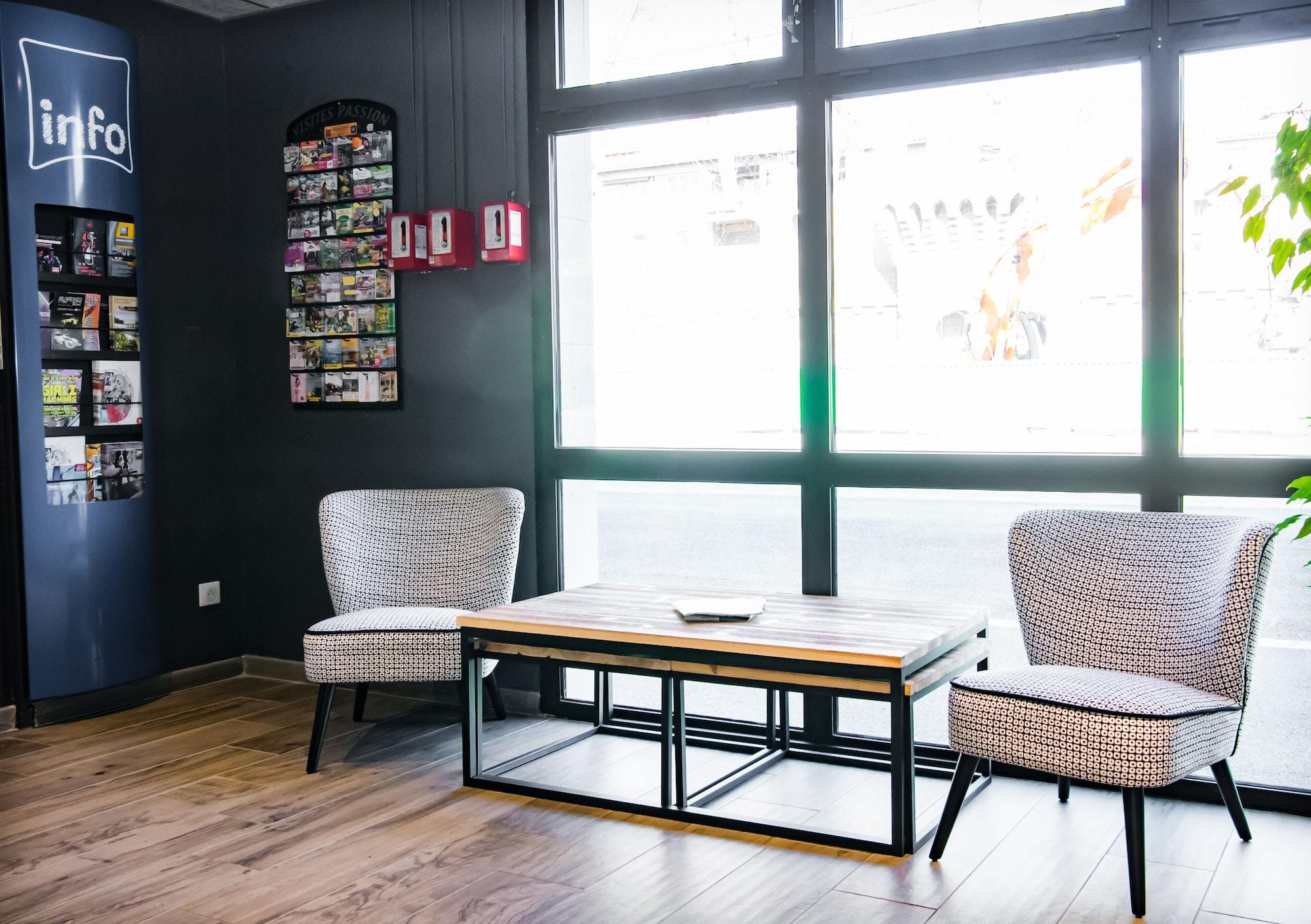 Vista Lobby ibis budget Avignon Centre