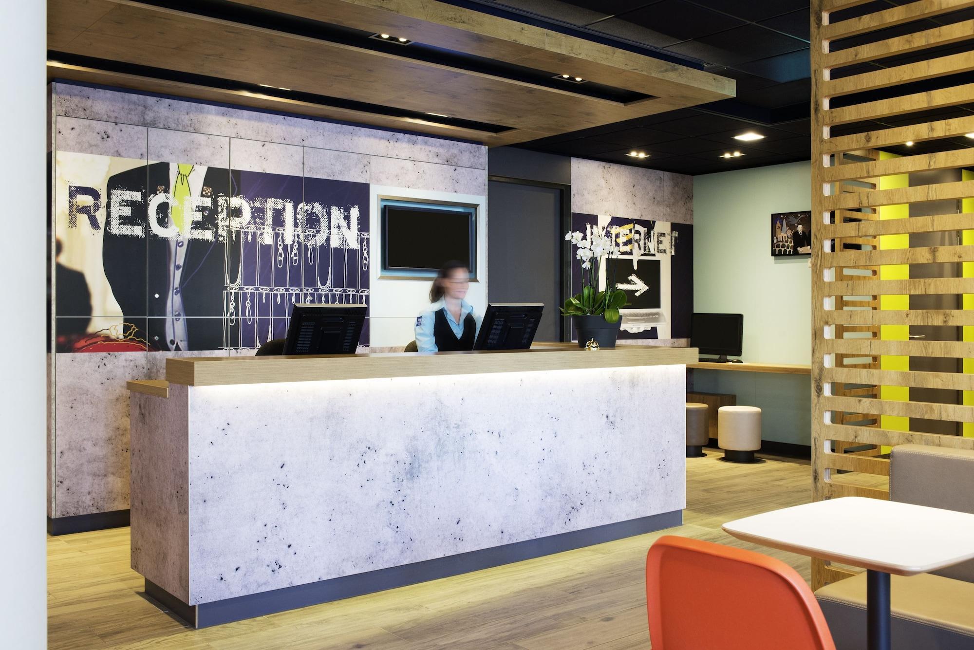 Vista Lobby Ibis Budget Saint-Etienne Centre Gare Châteaucreu