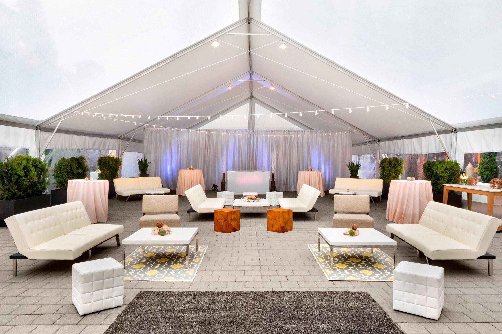 Vista Lobby The Westin Resort & Spa, Whistler