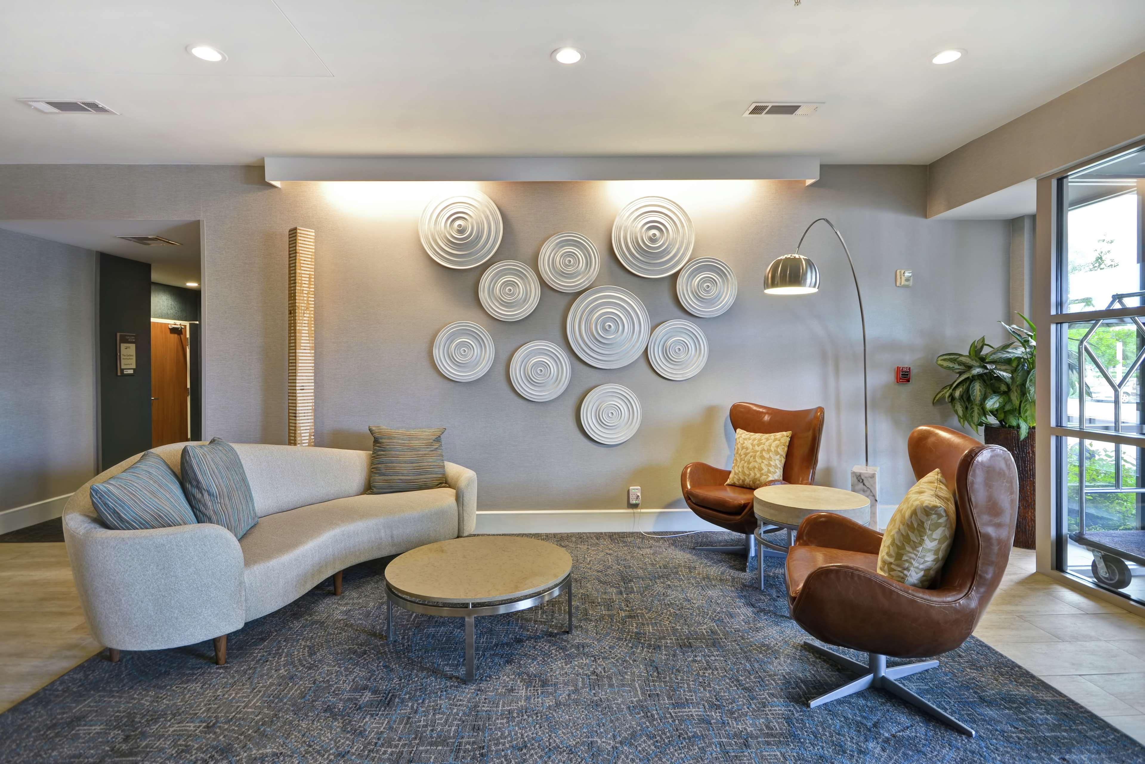 Vista Lobby Homewood Suites by Hilton Dallas-Frisco