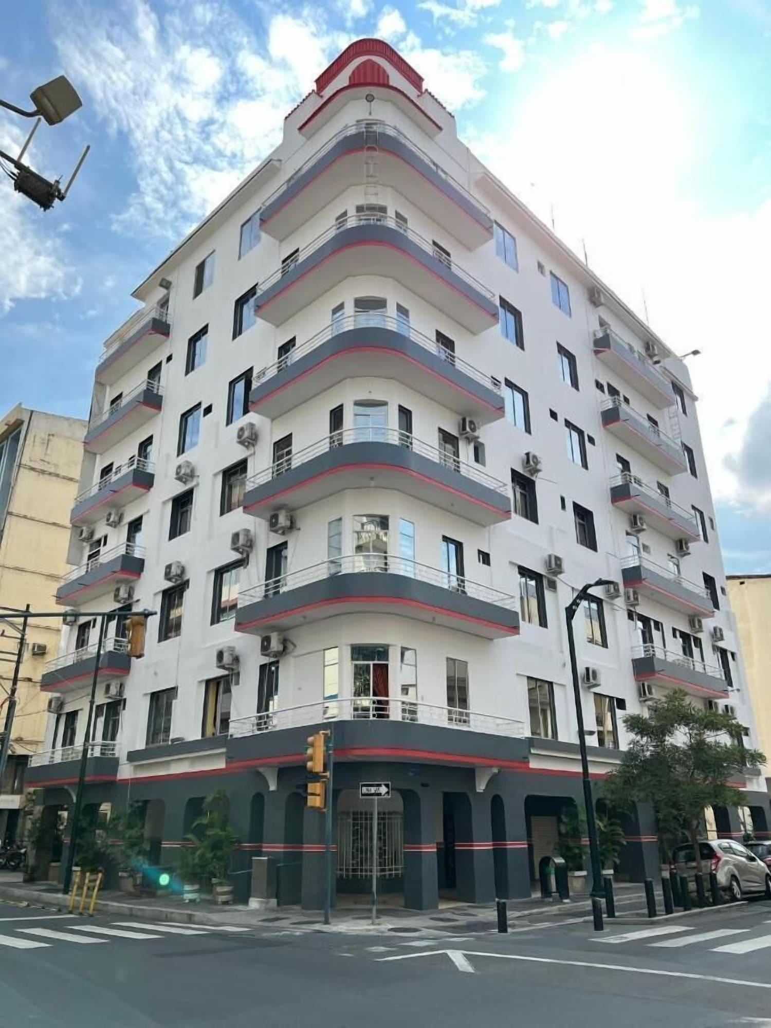 Vista Exterior Hotel Elite Internacional