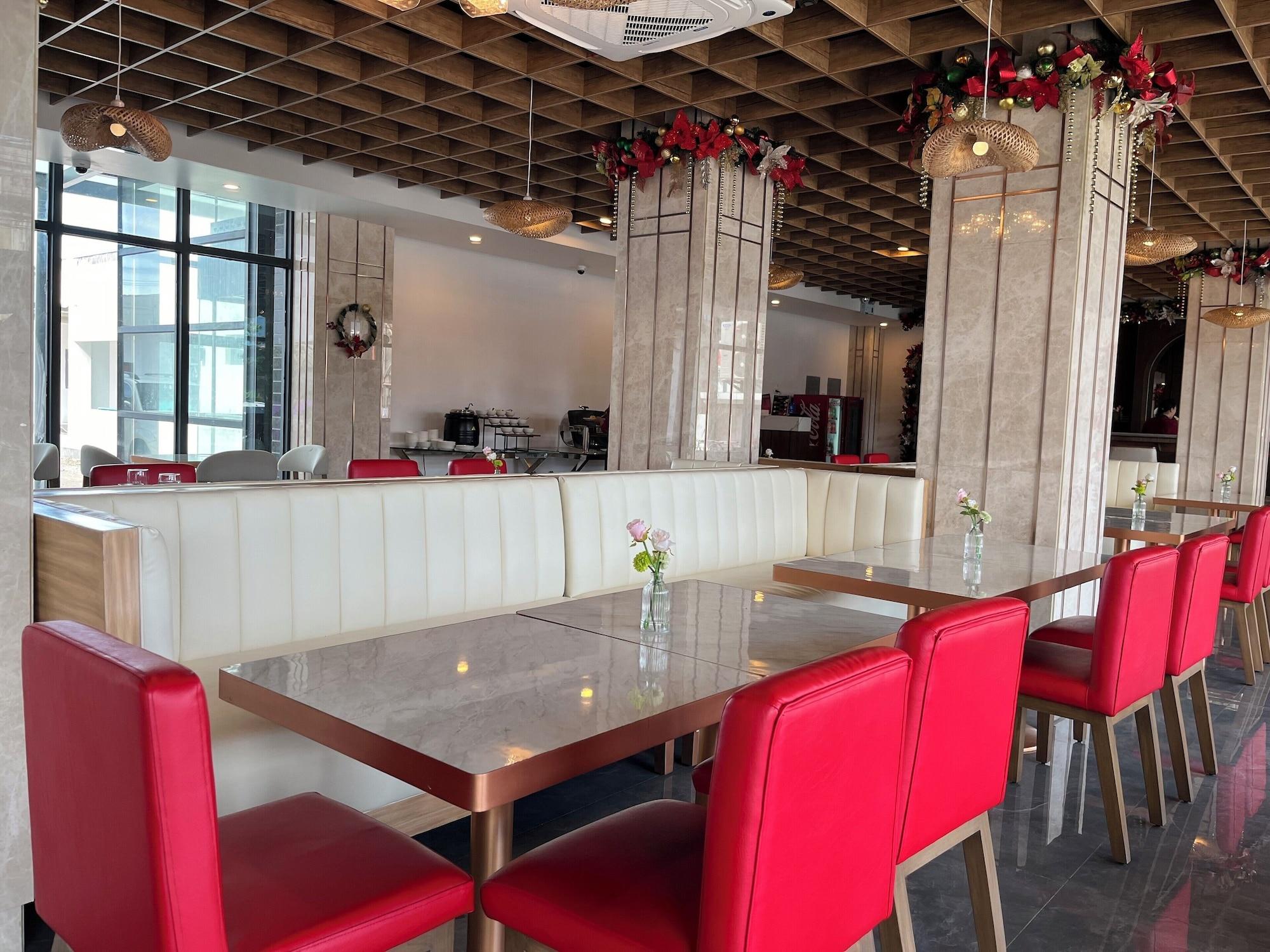 Restaurant L' ASUNCION HOTEL