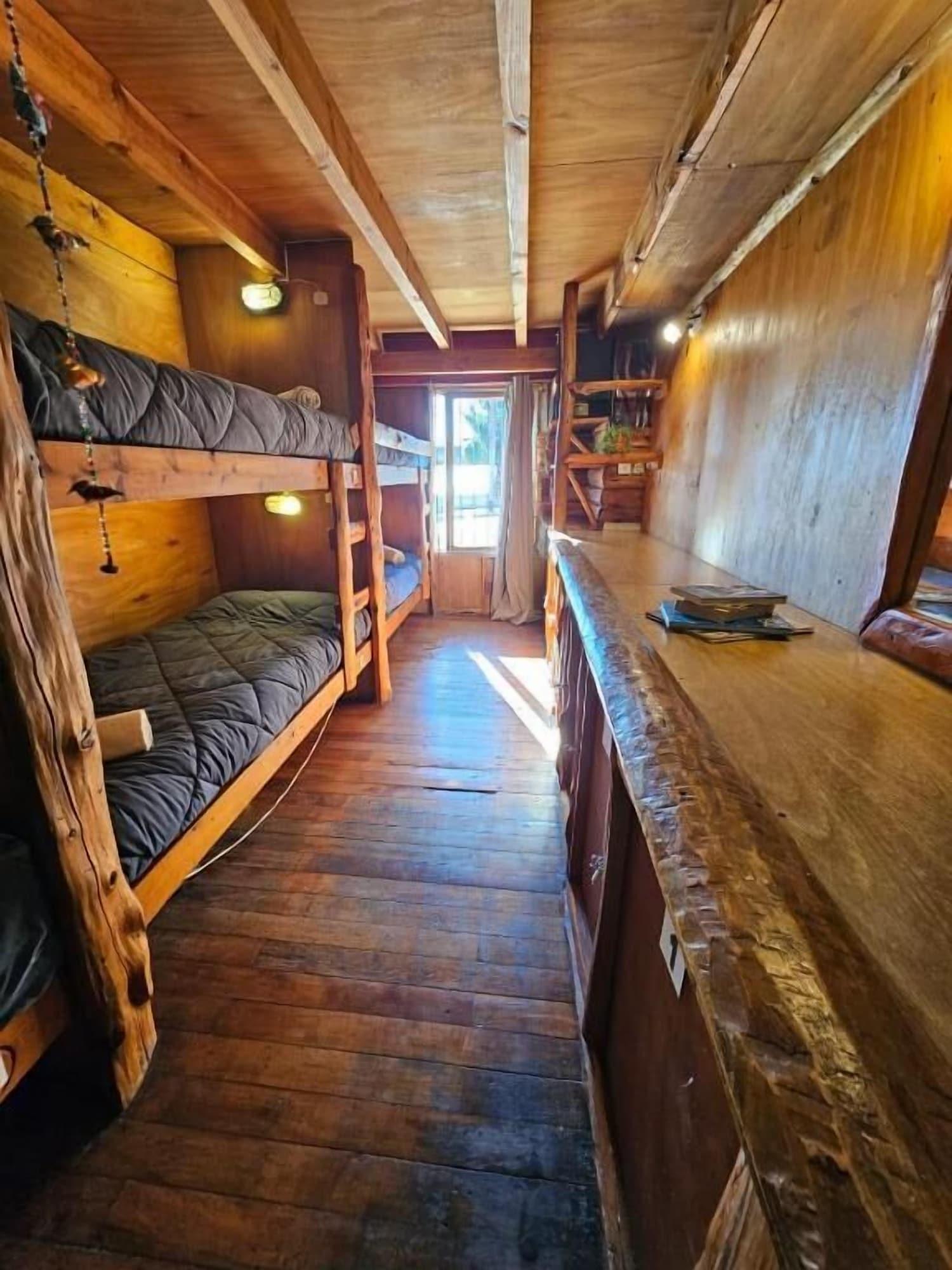 Habitación Refugio Aku Hostel