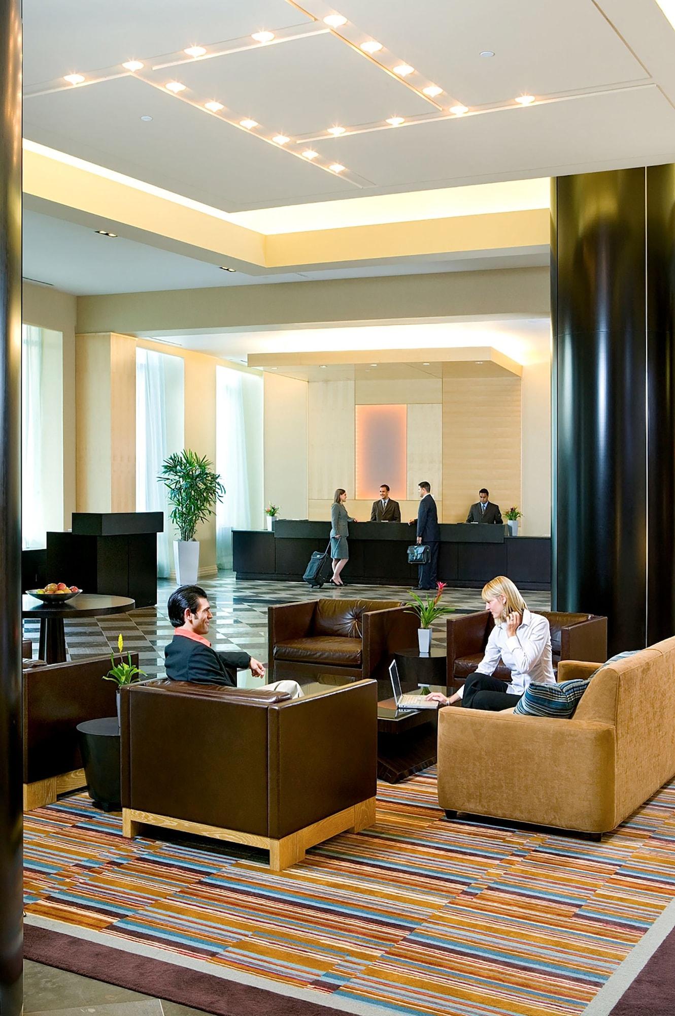 Vista Lobby The Heldrich Hotel