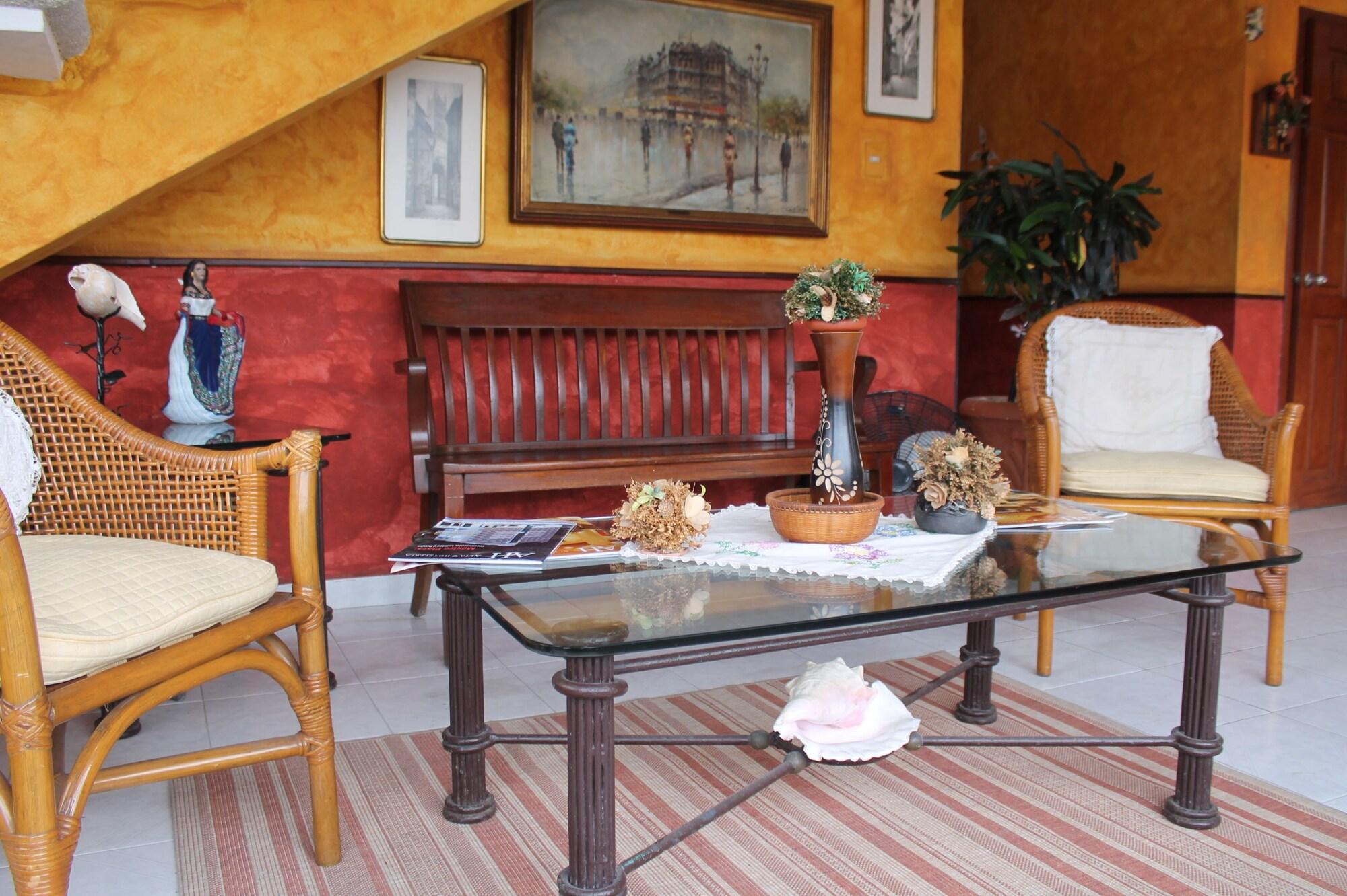 Vista Lobby Hotel La Casona Real