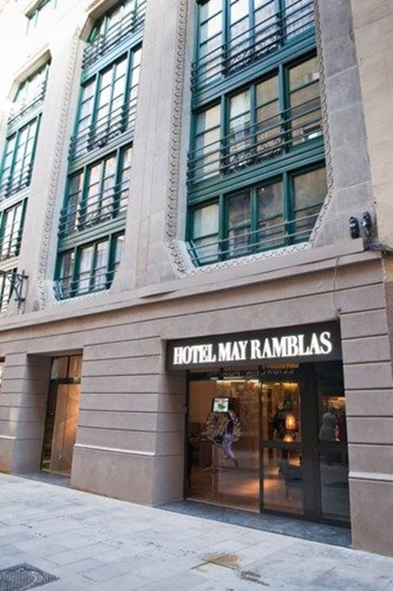 Varios May Ramblas Barcelona
