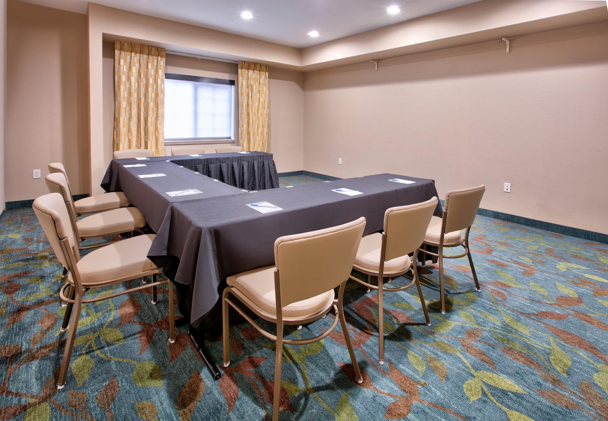 Sala de Reuniones Candlewood Suites DFW South by IHG
