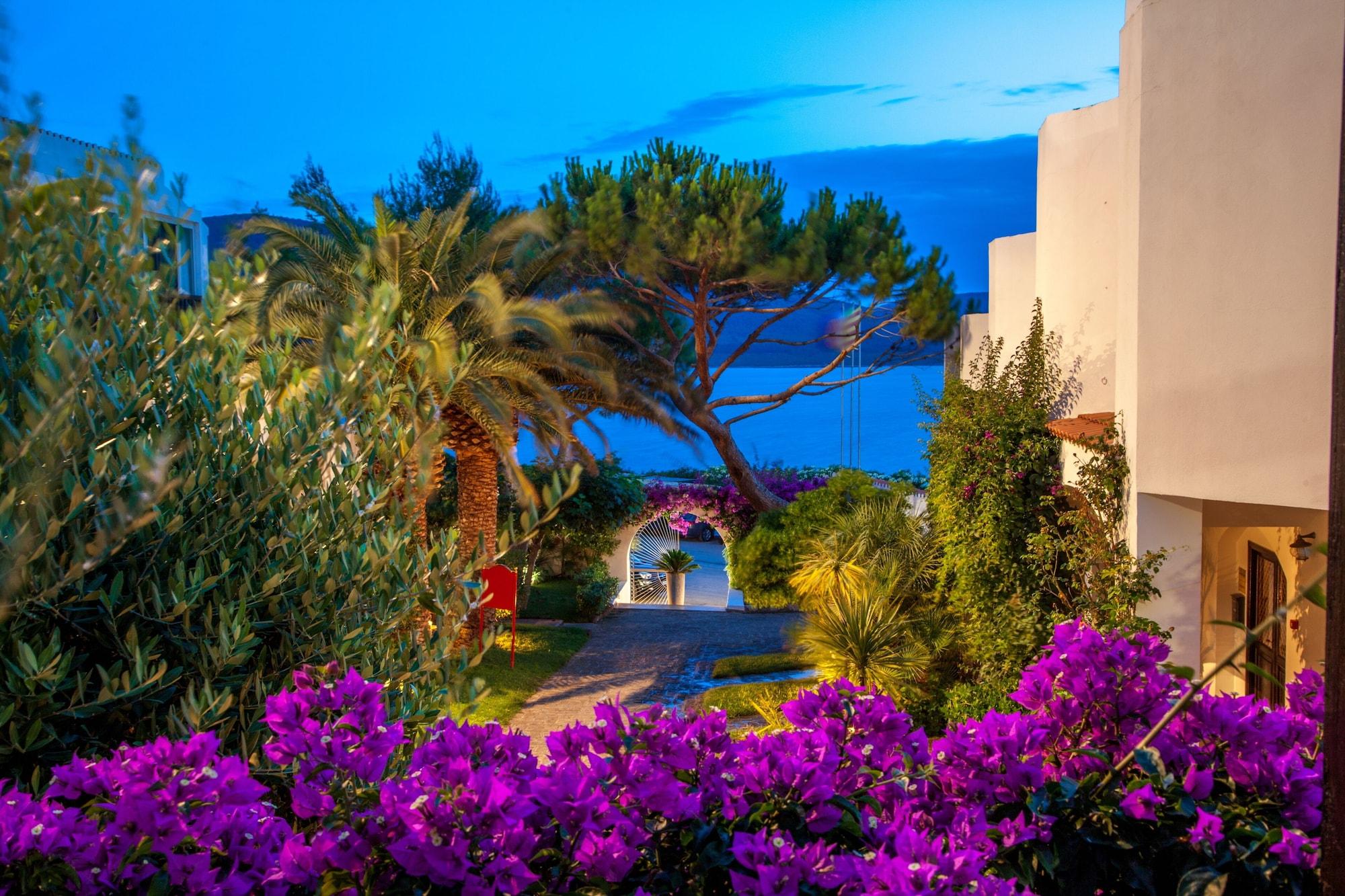 Vista Exterior El Faro Hotel & Spa