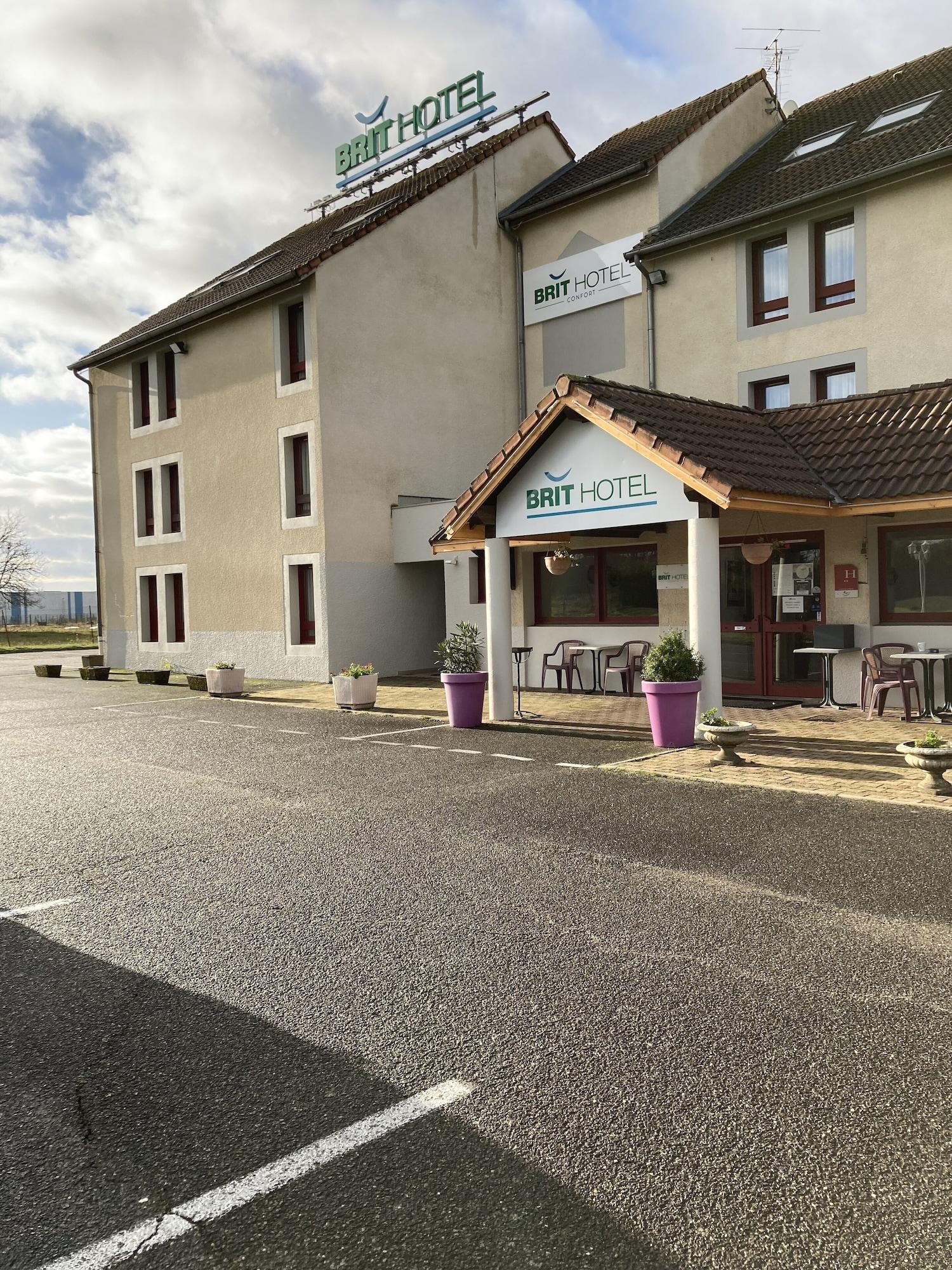 Comodidades del Alojamiento Brit Hotel Essentiel Moulins Avermes