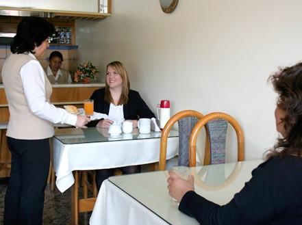 Restaurant Ginza Hostal