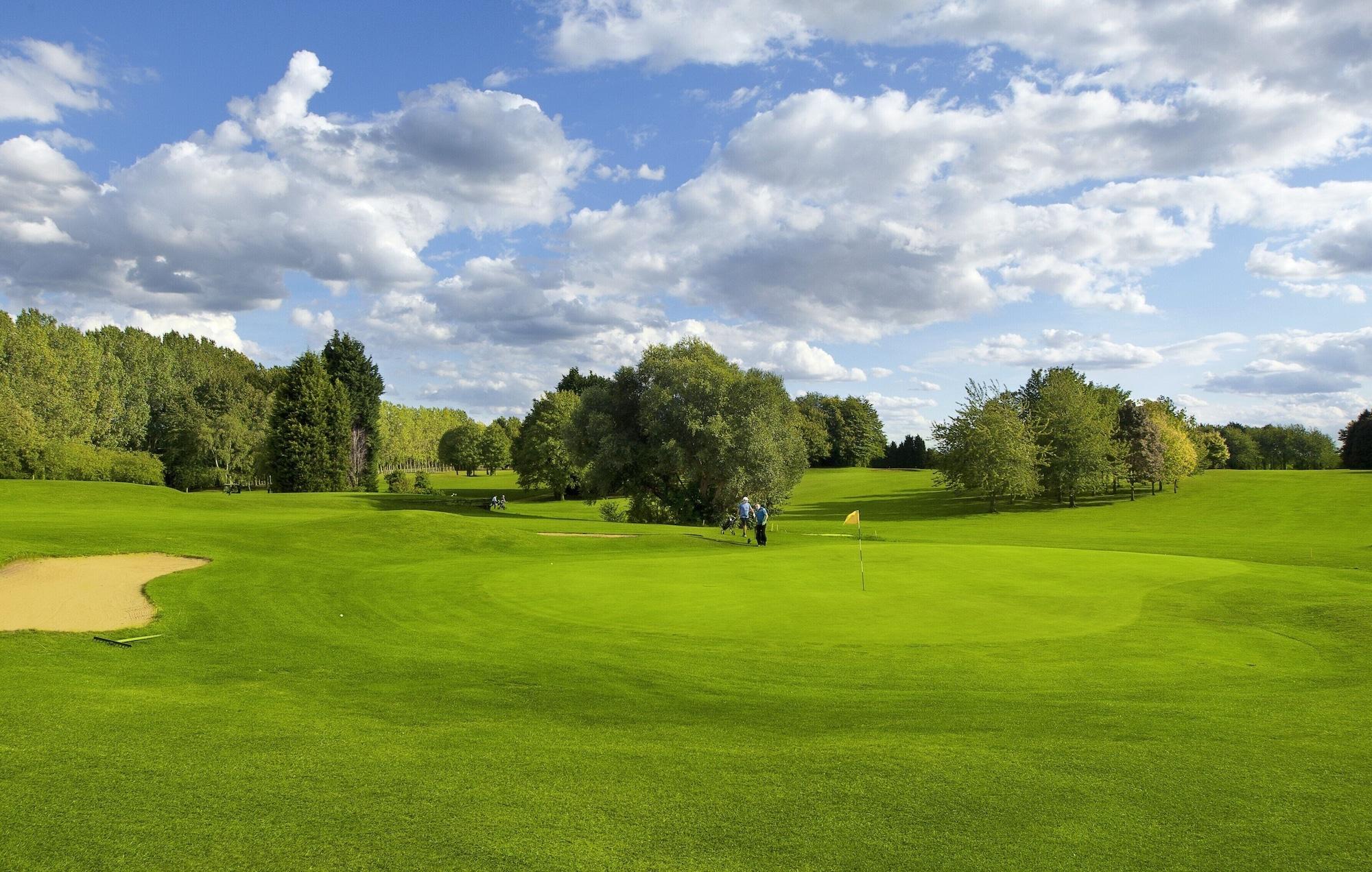 Campo de Golf Holiday Inn Peterborough West by IHG