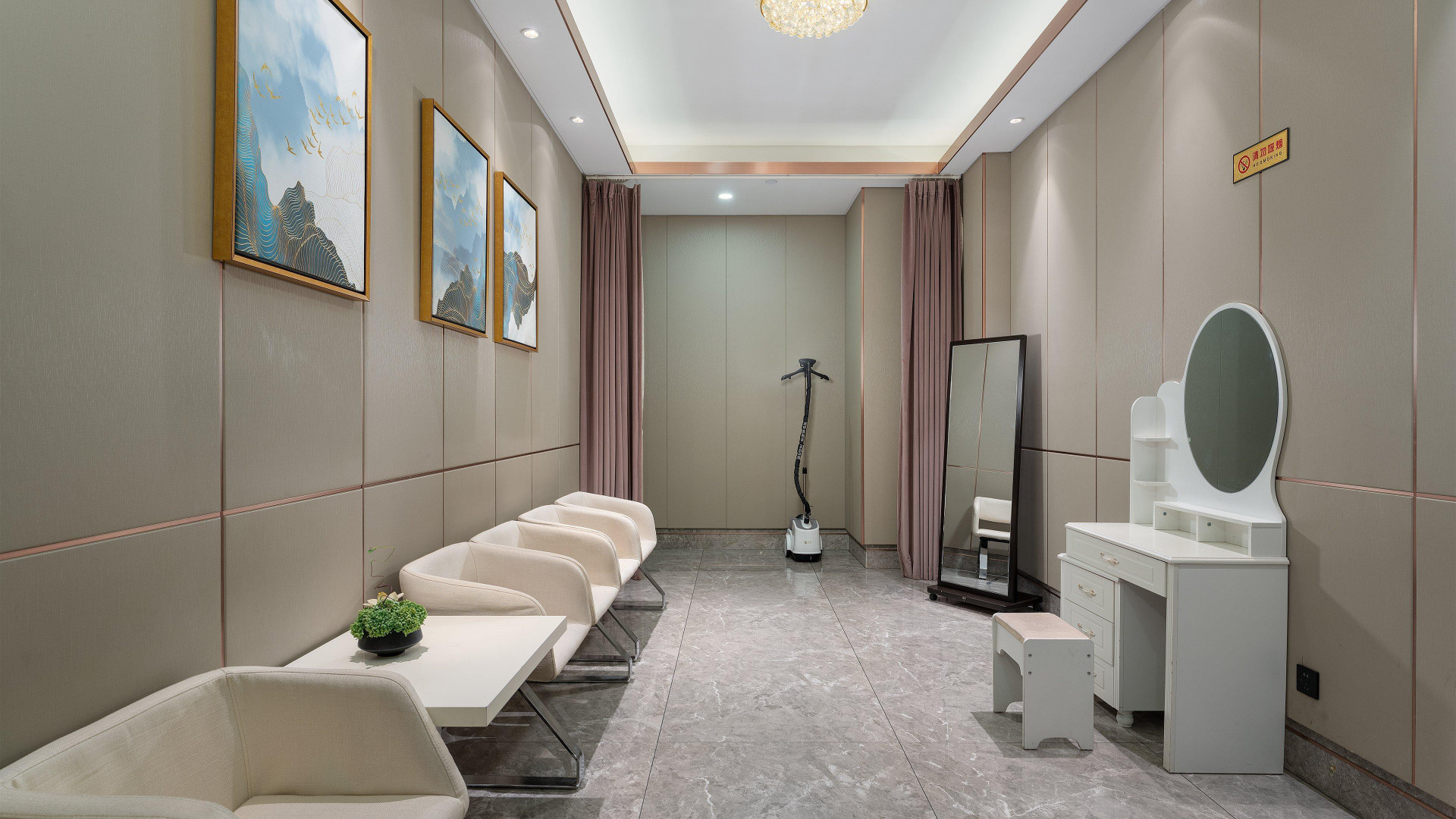 Vista Lobby Holiday Inn Express Yinchuan Downtown by IHG