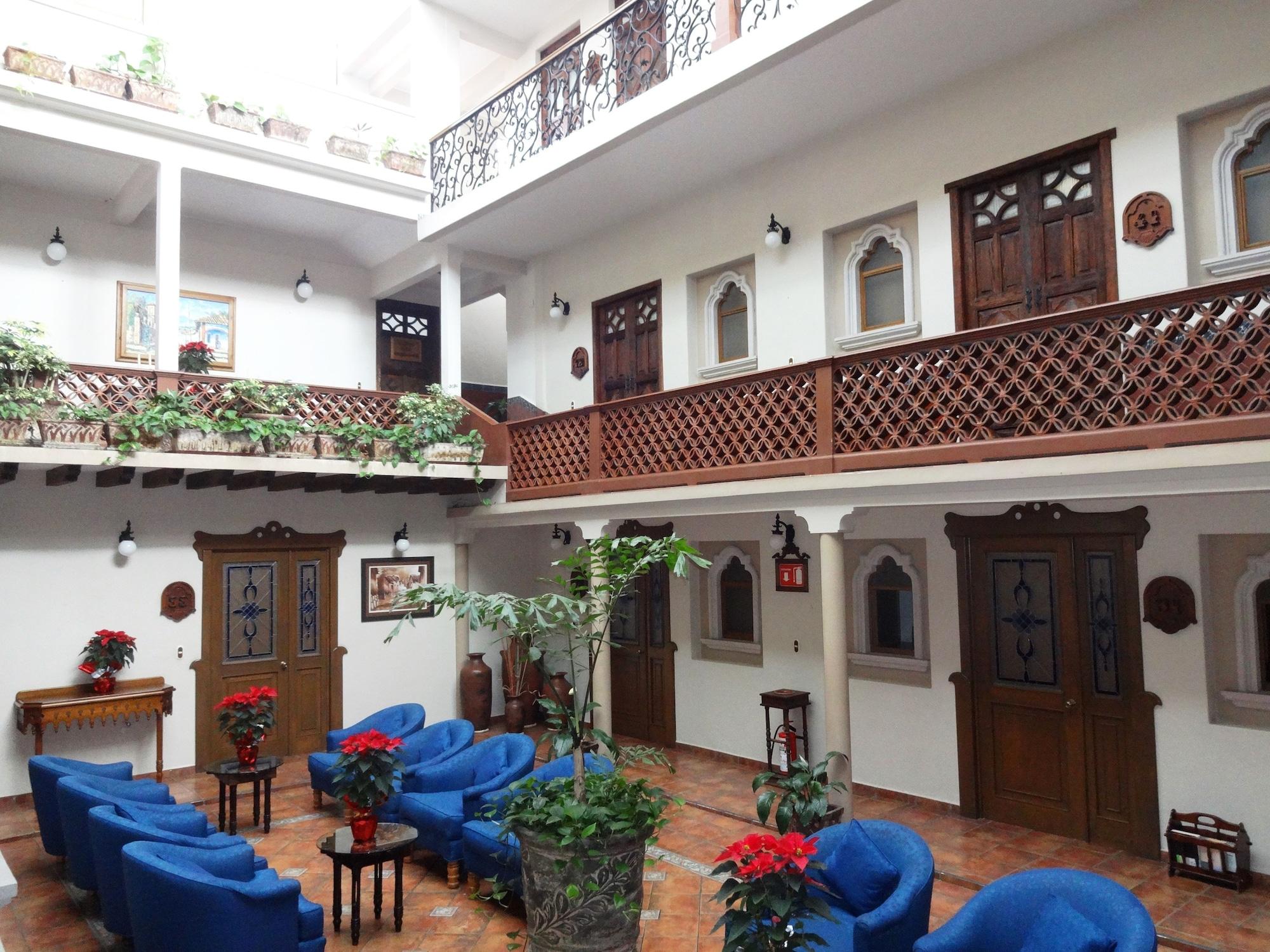 Vista Lobby Hotel Mi Solar