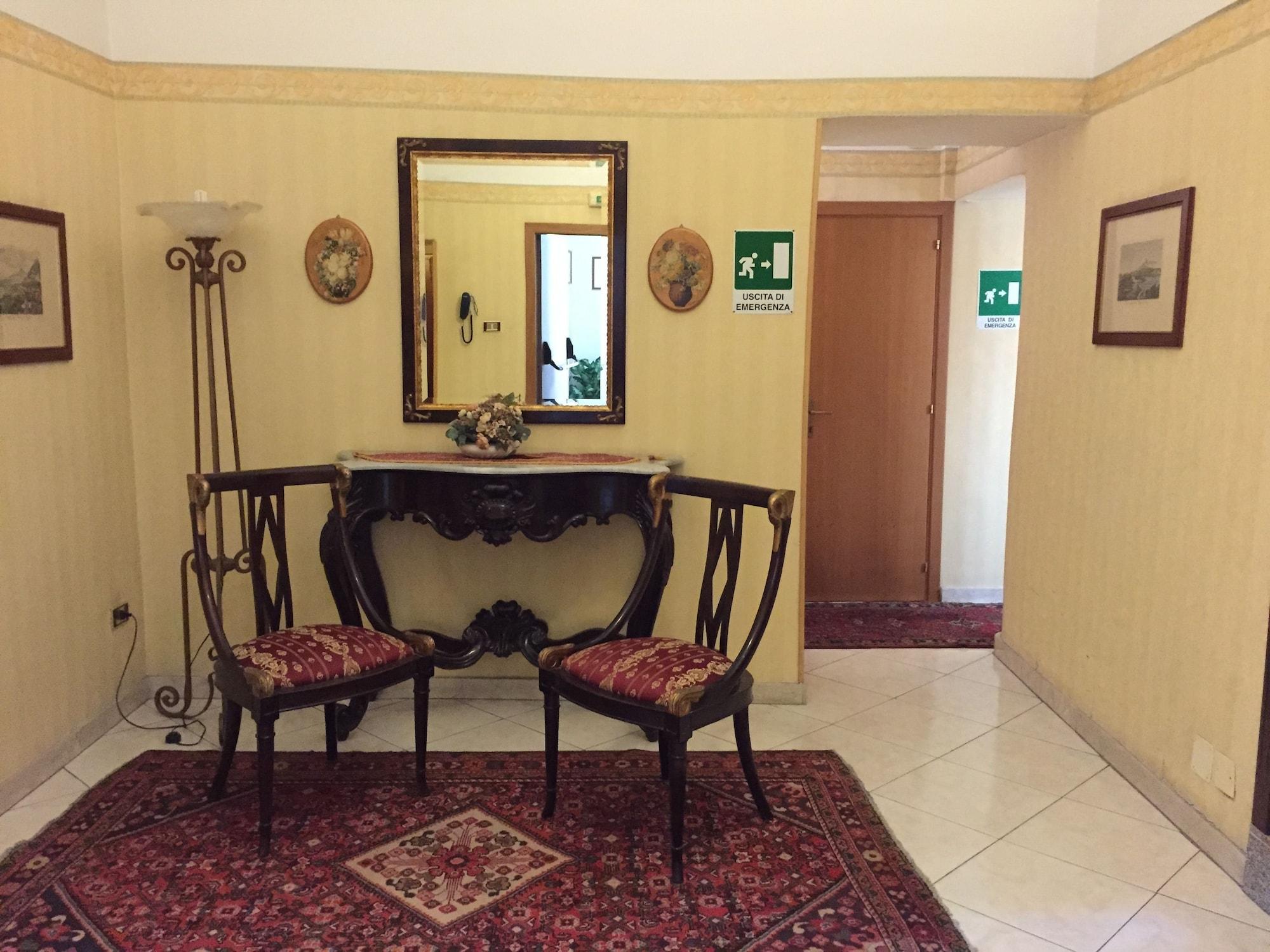 Vista Lobby Hotel Centrale Europa