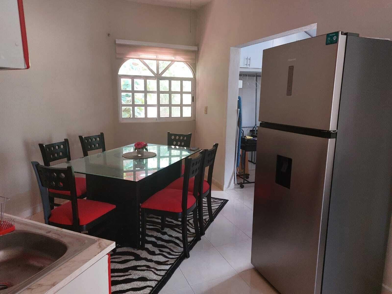 Restaurant Room in Apartment - Cozy Mérida Retreat With Pool & Garden View