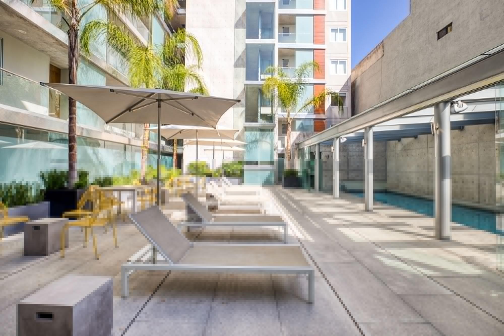 Vista Piscina ULIV Polanco
