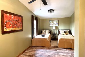 Alquiler Vacacional - The Charming Cottage at Cypress Pond PCB
