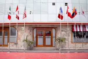 Alojamiento - Hotel Wayra