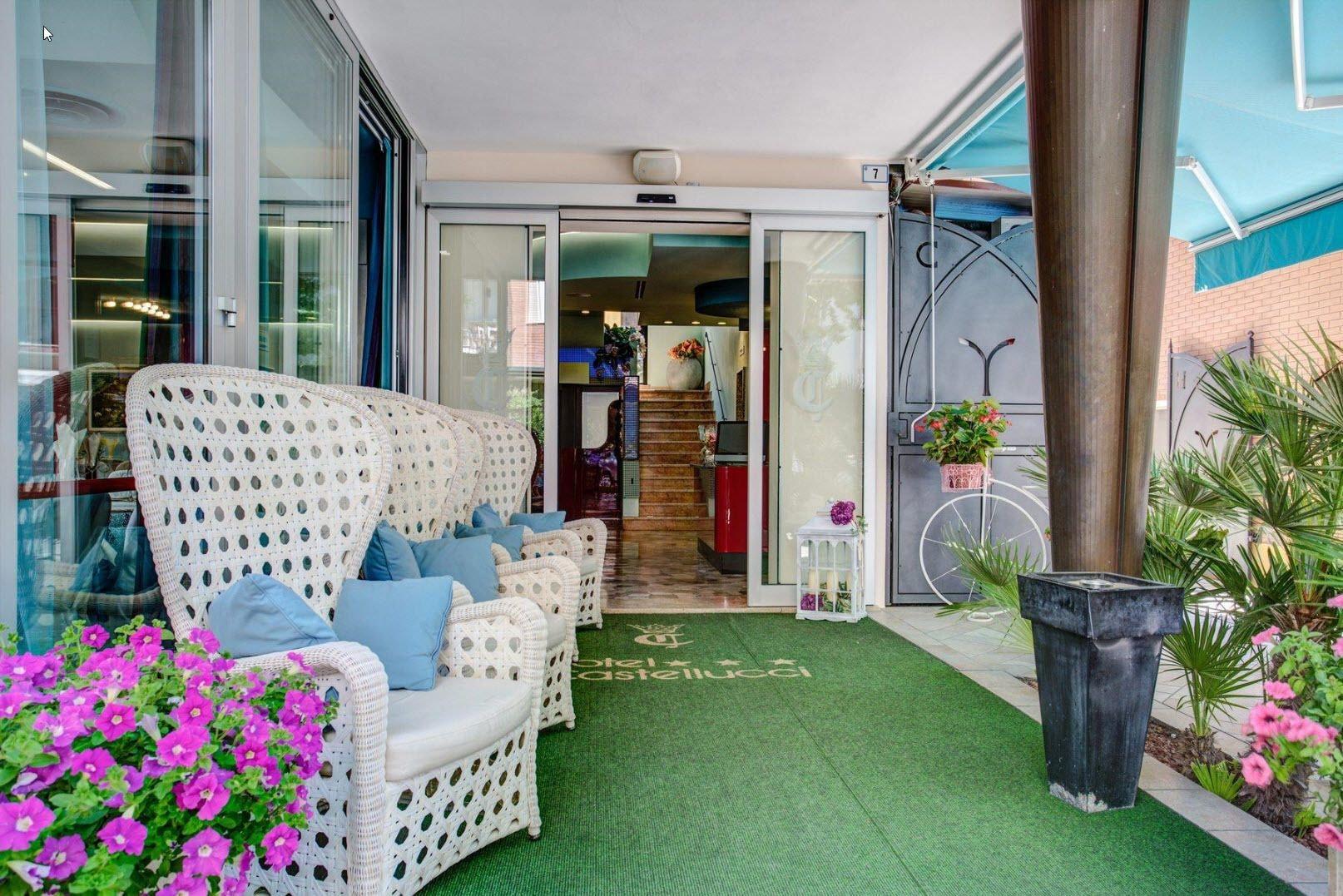 Vista Exterior Hotel Castellucci