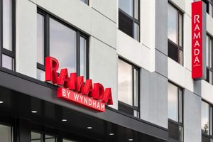 Alojamiento - Ramada By Wyndham Brooklyn Empire Blvd