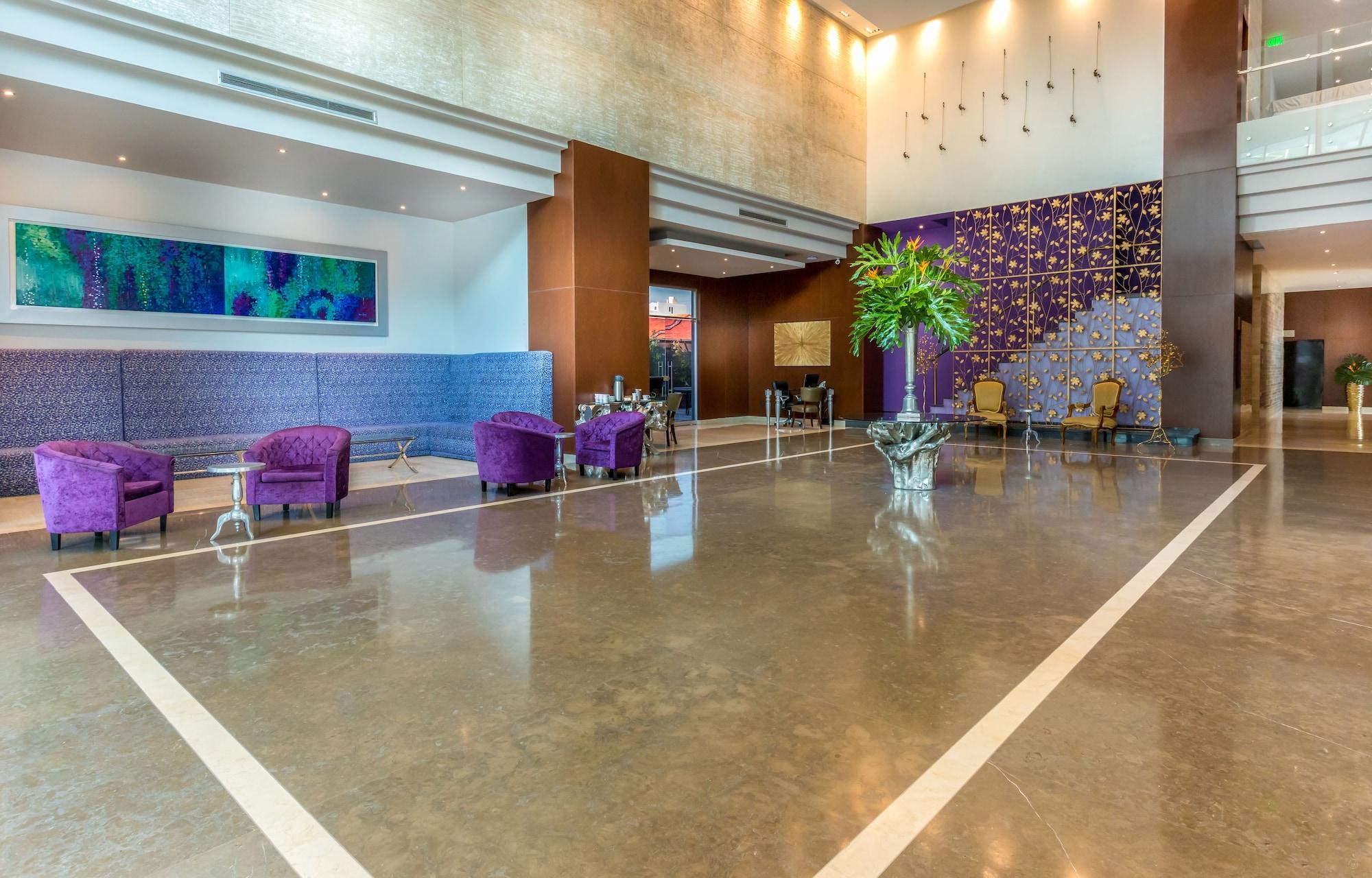 Vista Lobby Hotel Sky Collection Barranquilla