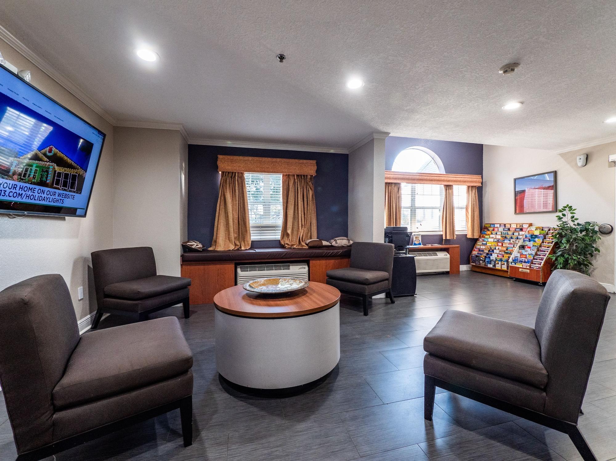 Vista Lobby Microtel Inn & Suites by Wyndham Ocala