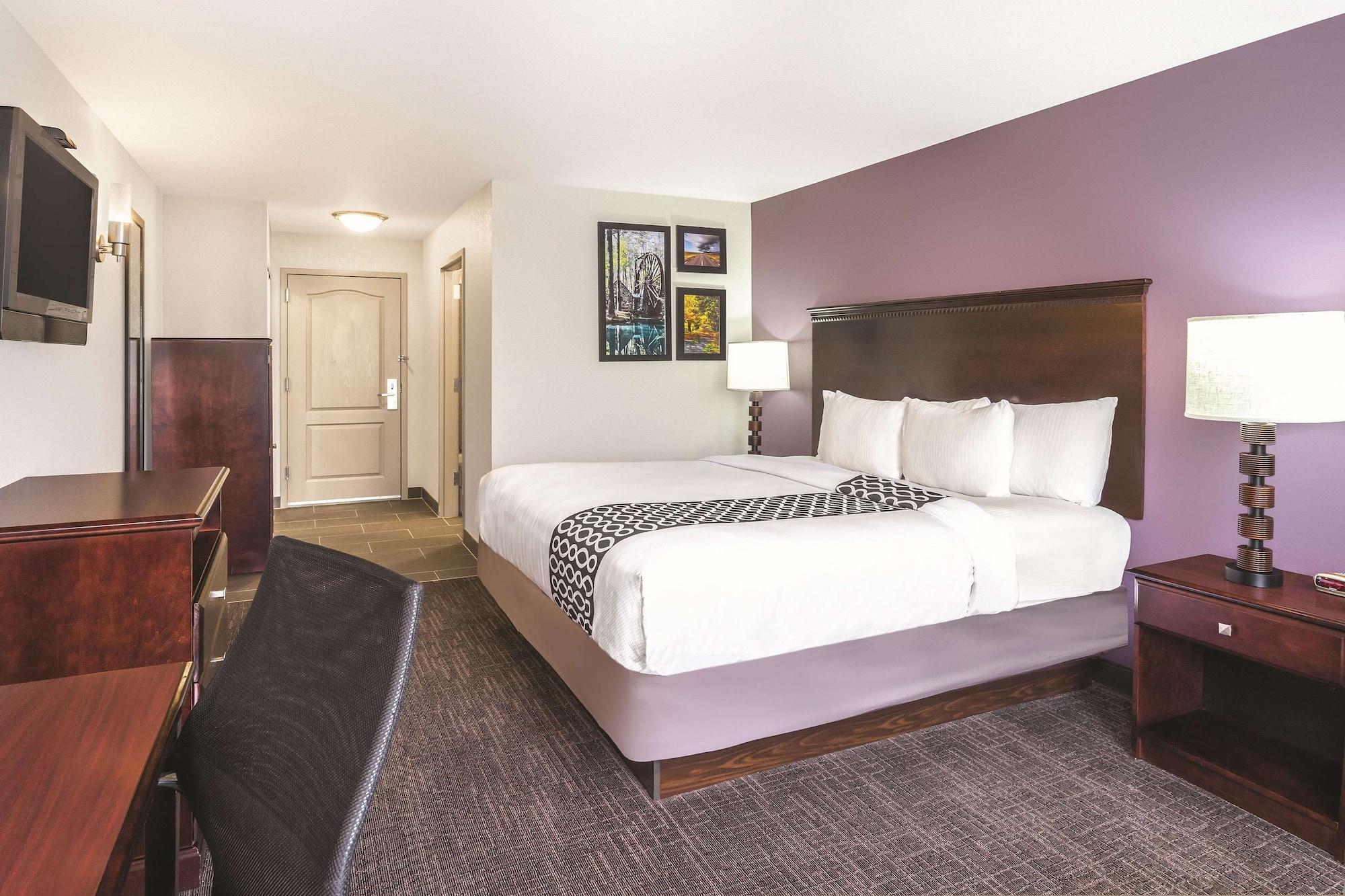 Habitación La Quinta Inn & Suites by Wyndham Rome
