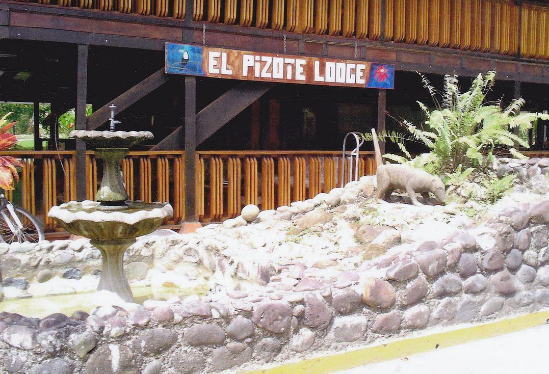 Vista Lobby El Pizote Lodge