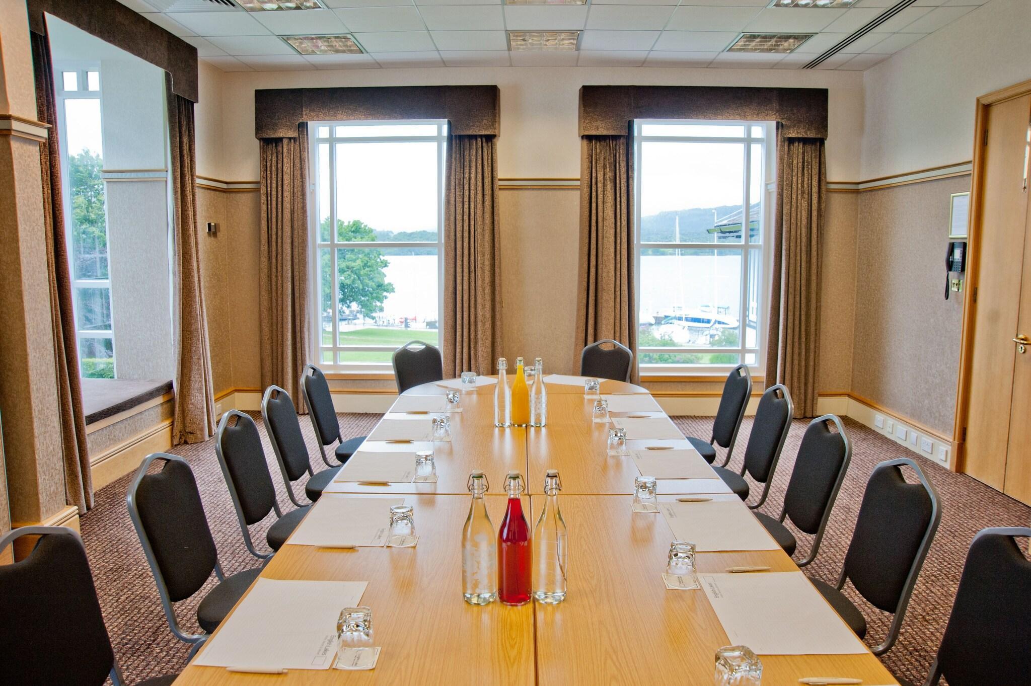 Vista Exterior Low Wood Bay Resort & Spa