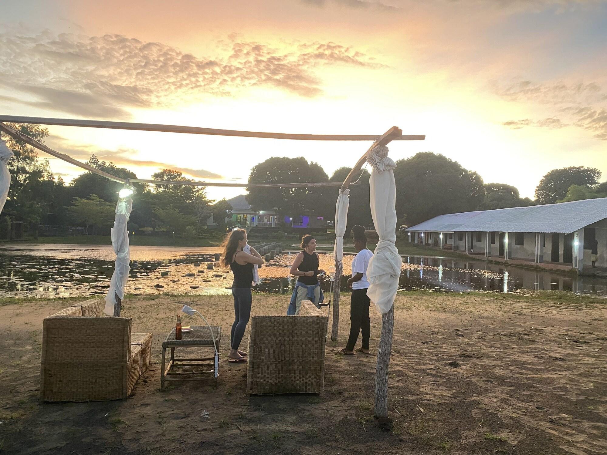 Restaurant Main Stream Beach Villa