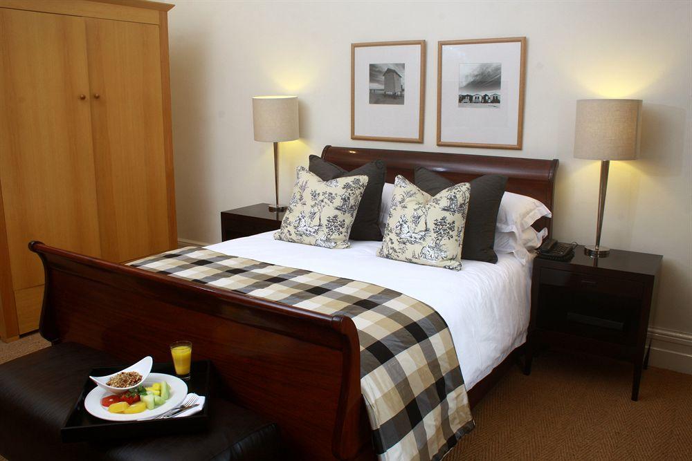 The Quarters Hotel by null