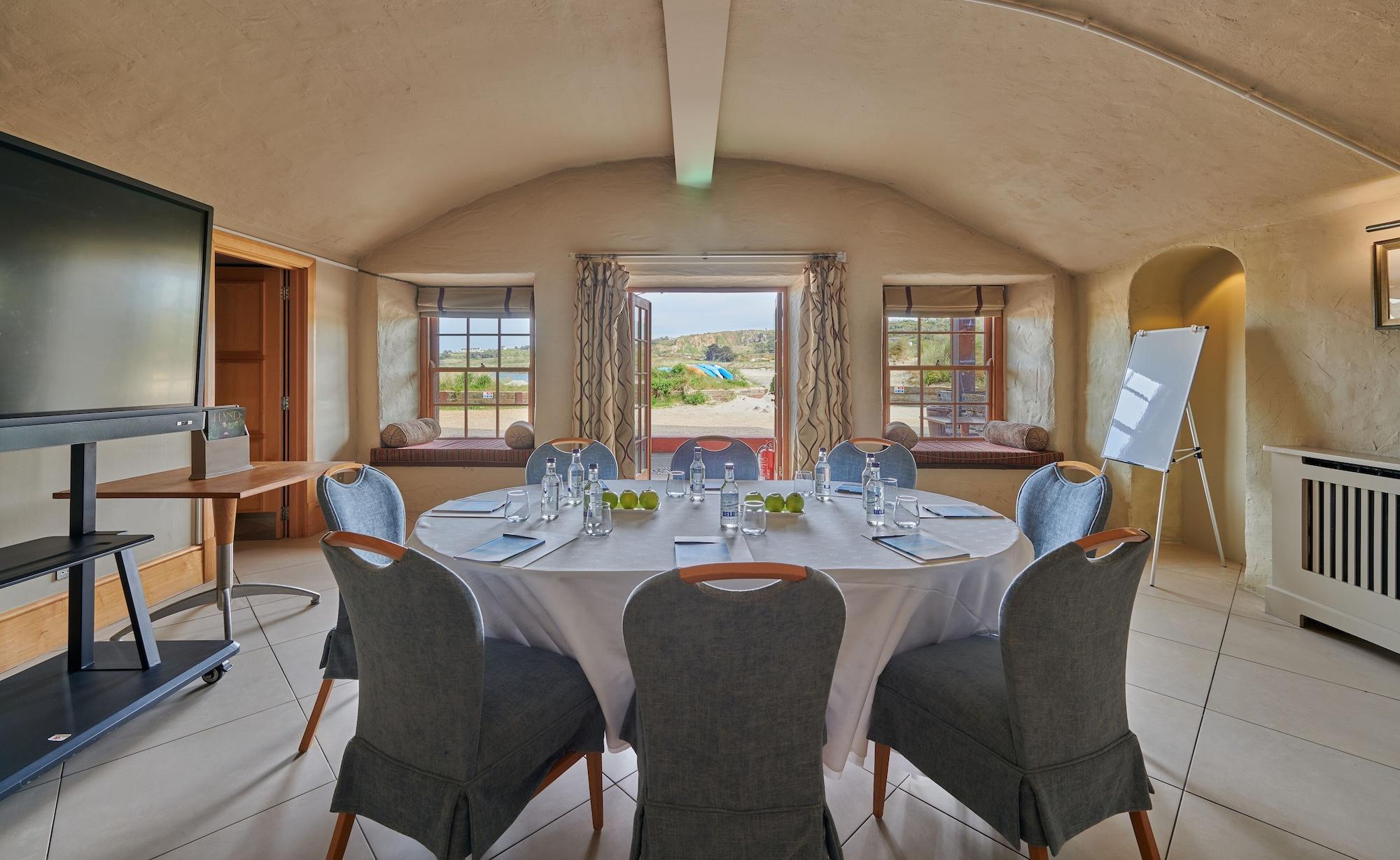 Sala de Reuniones Braye Beach Hotel