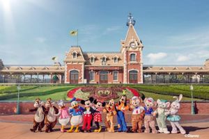 Actividad - Entrada al parque Disneyland de Hong Kong