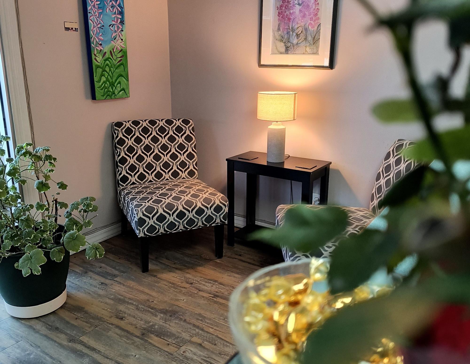 Vista Lobby Fireweed Motel