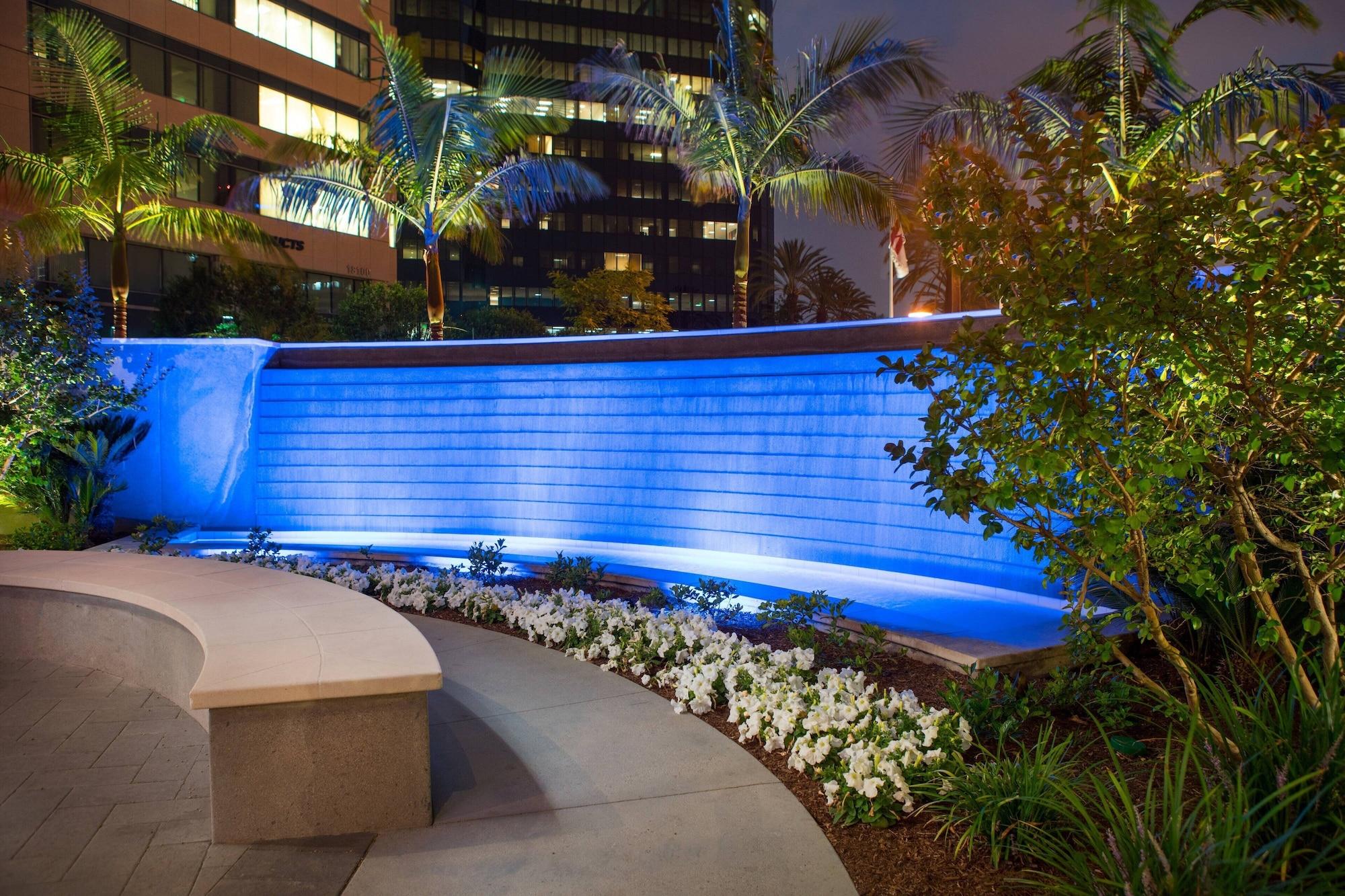 Vista Exterior Irvine Marriott