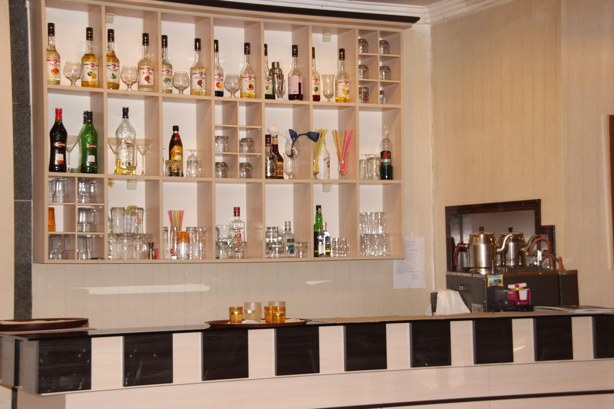 Bar/Salón Ankara Risiss Hotel