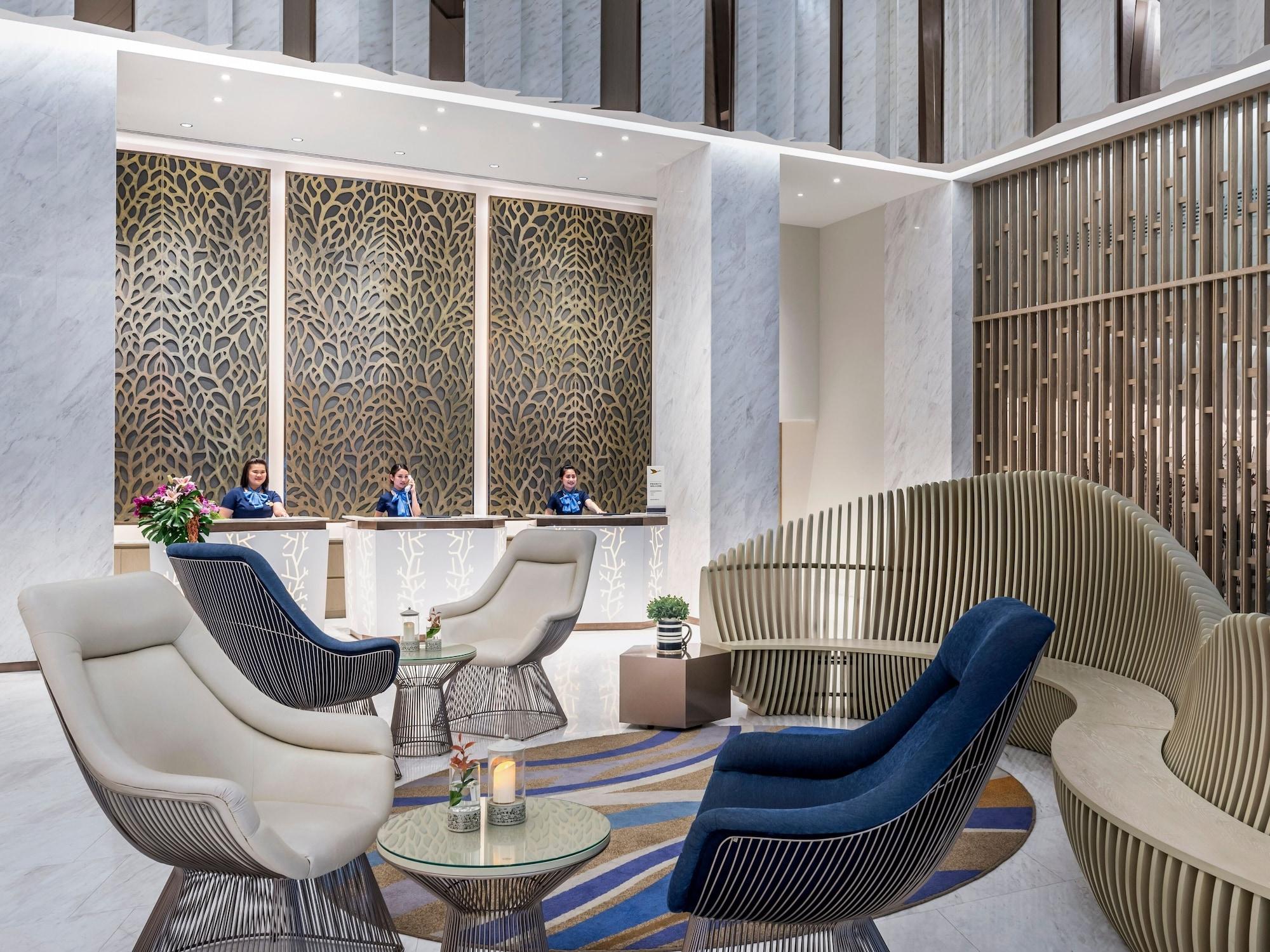 Vista Lobby Novotel Phuket City Phokeethra Hotel