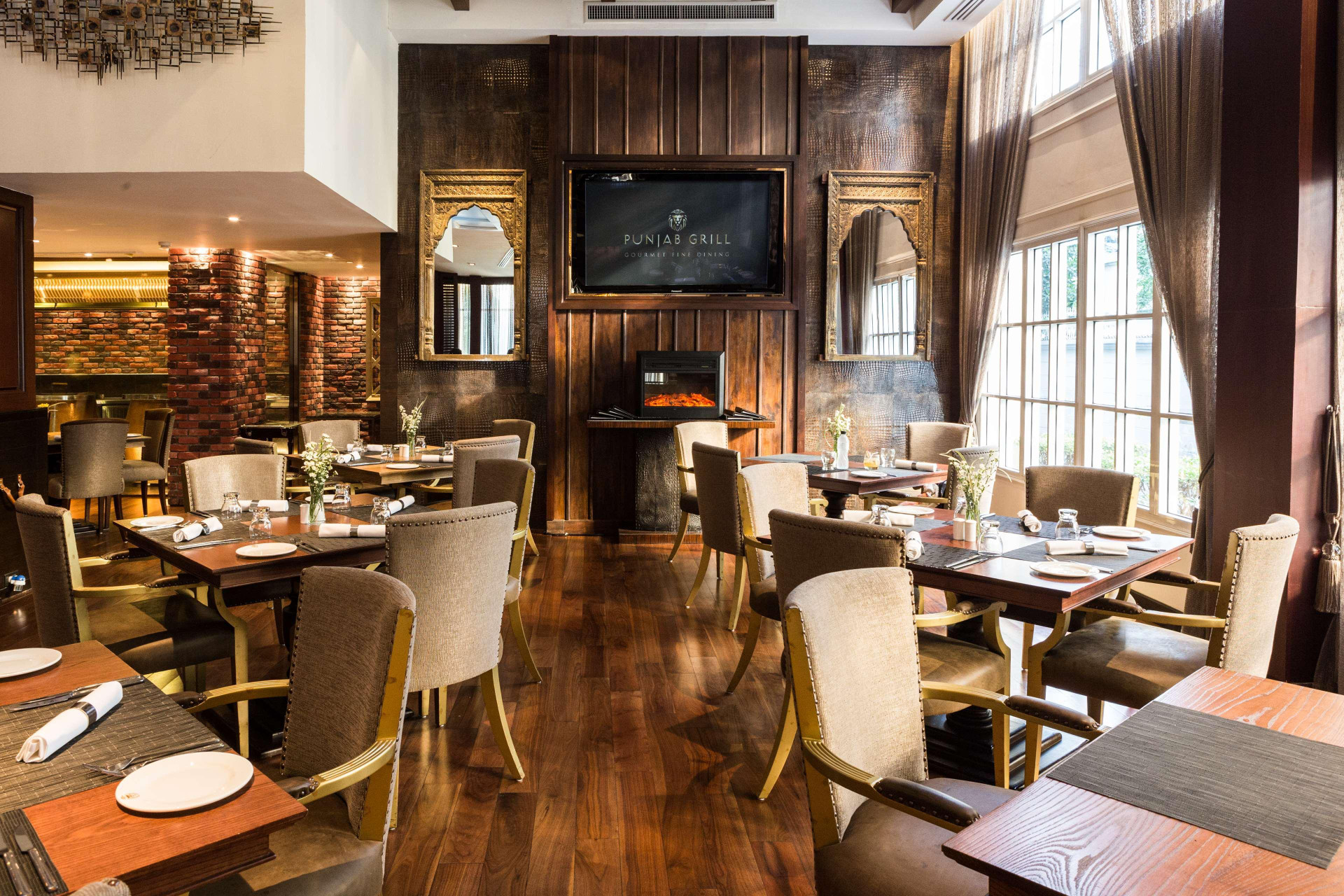 Restaurant Radisson Suites Bangkok Sukhumvit