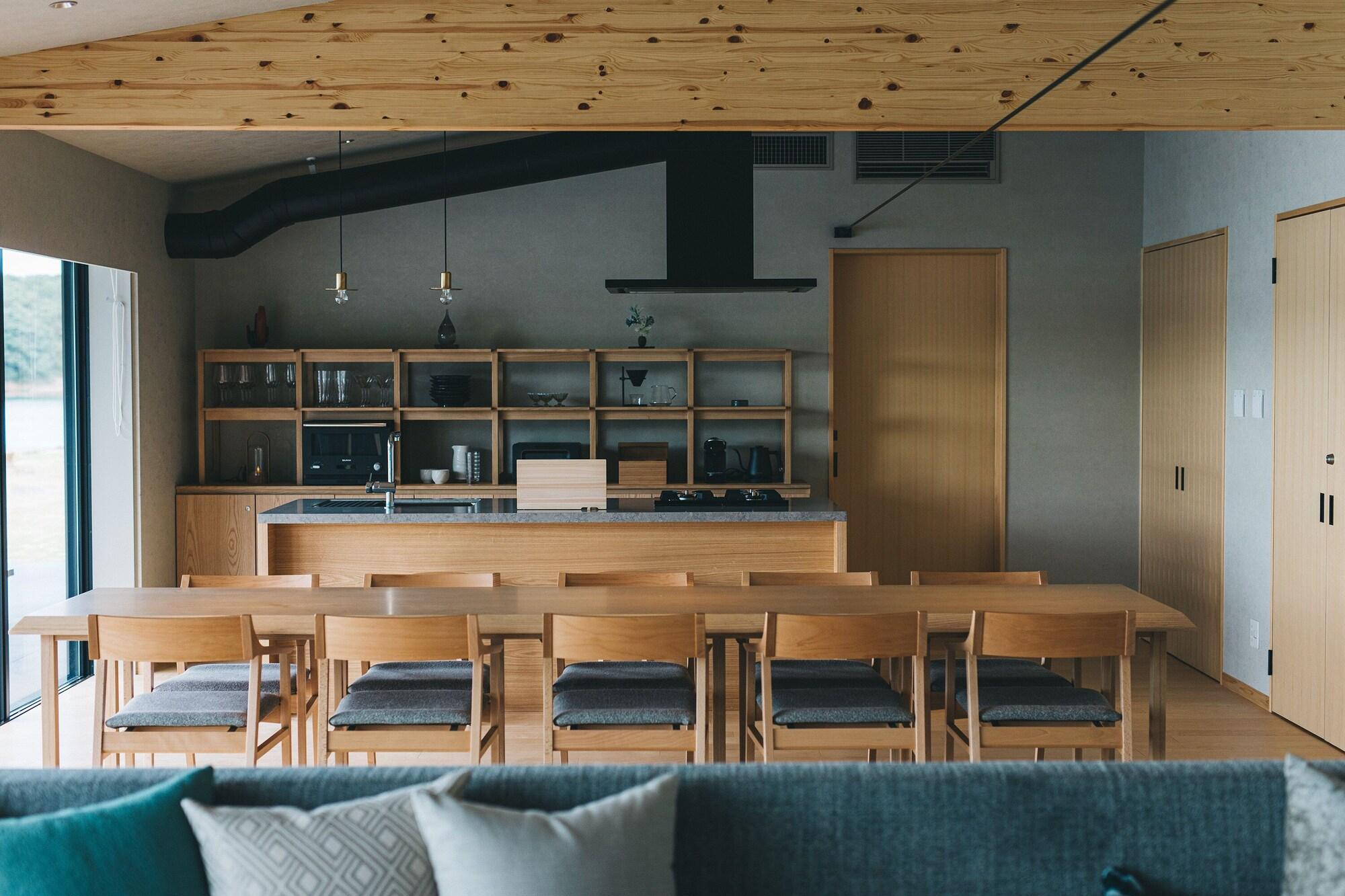 Vista Lobby MOKU ISESHIMA