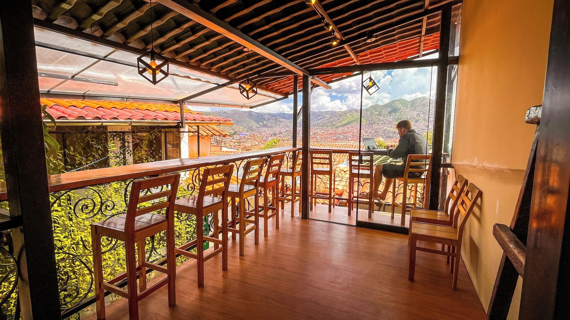 Restaurant Heyyy Cusco